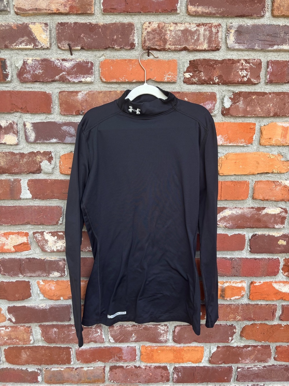 EUC Long-Sleeve Compression Top